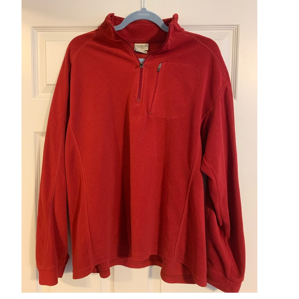 L.L. Bean Quarter Zip Fleece Pullover Size Mens Large. Red.